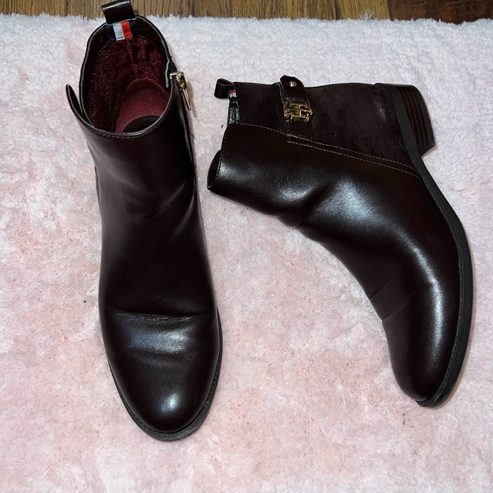 Tommy Hilfiger Brown Boots size 9